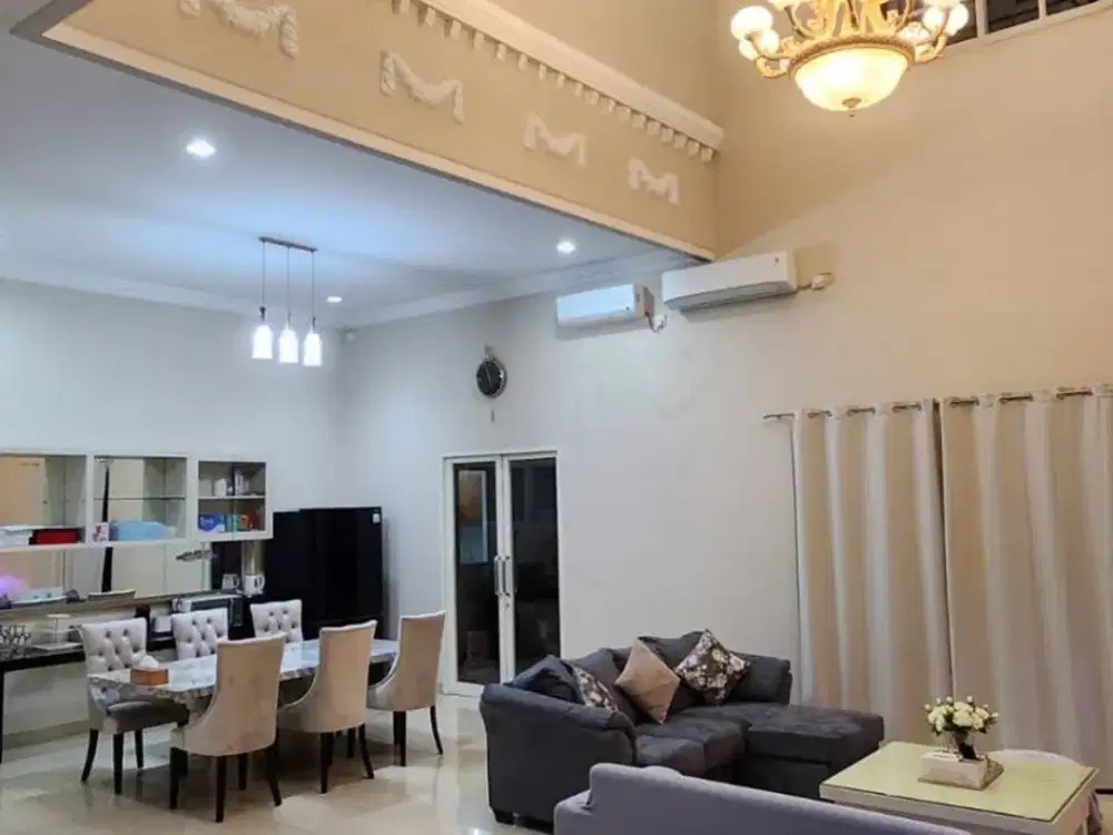 DIJUAL RUMAH VILA BUKIT REGENSI