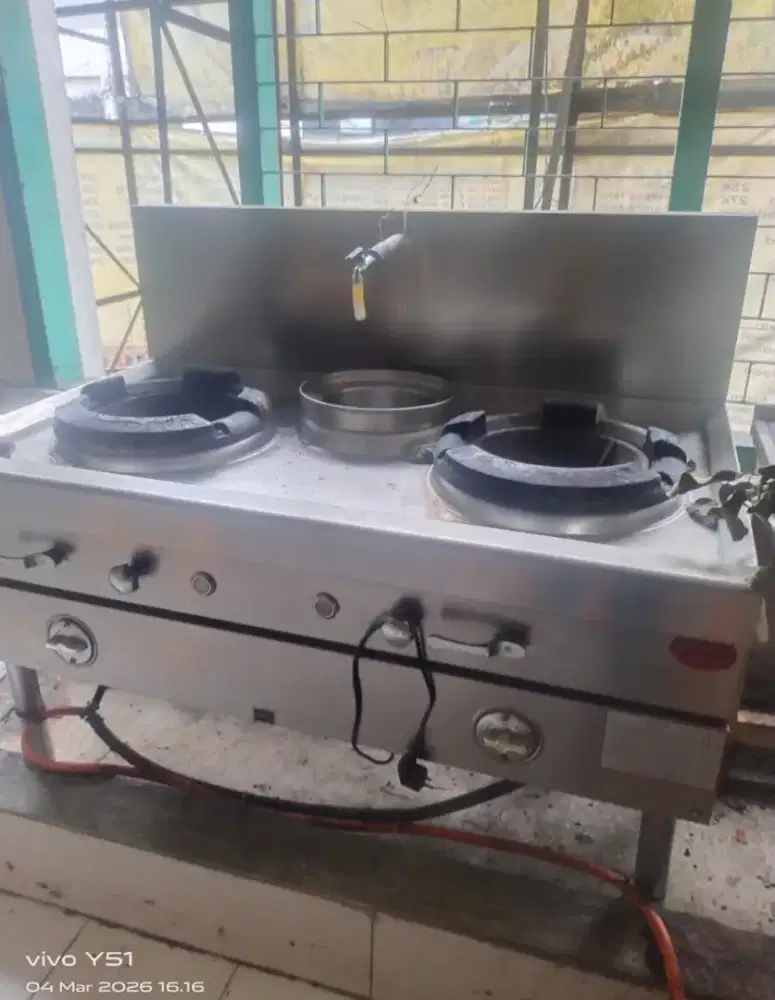 Dijual cepat aja tadinya usaha restoran sudah tutup