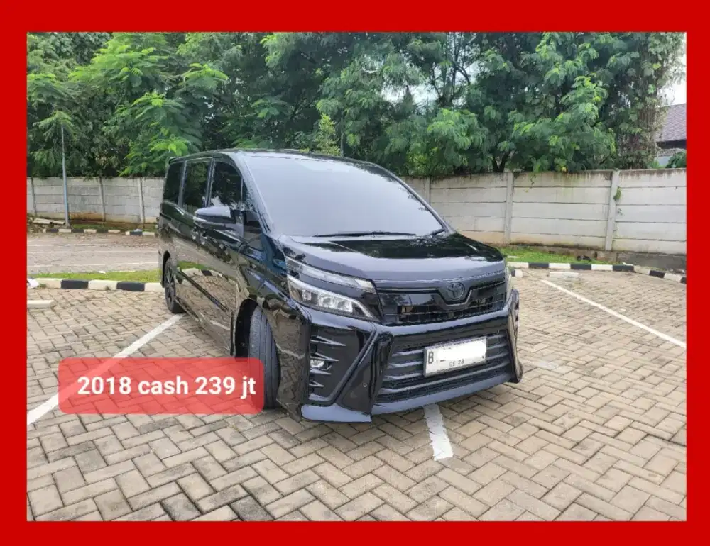 voxy 2018 akhir hitam