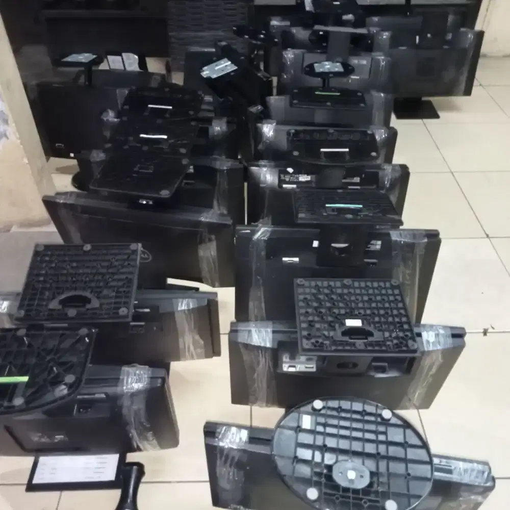 Di beli barang rusak computer & tv led/LCD