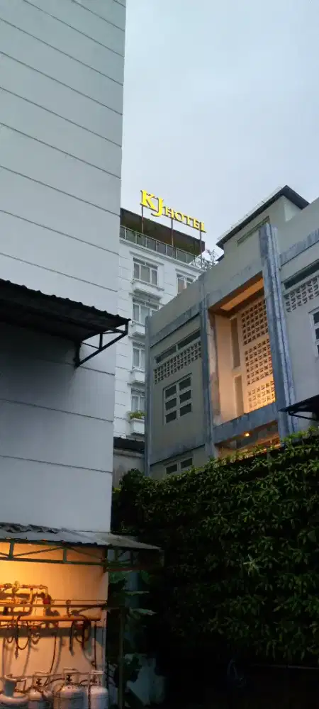 Lowongan art wanita usia 38-45