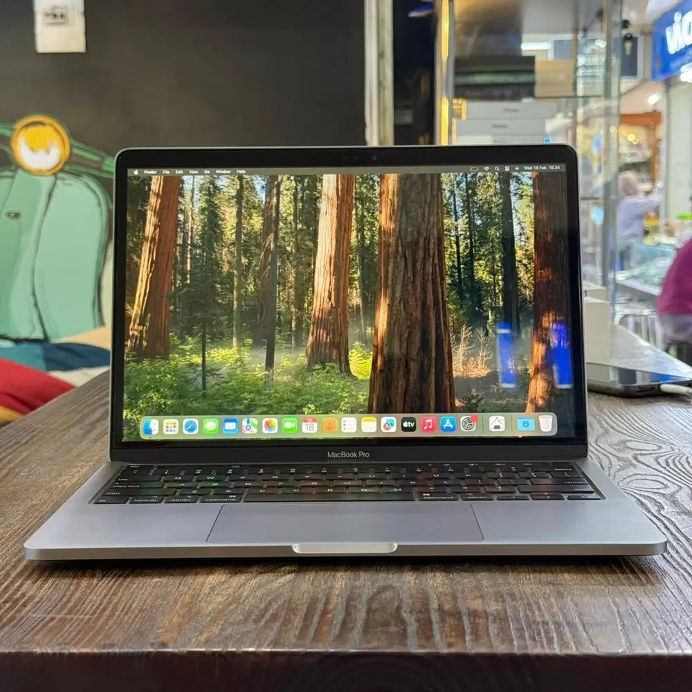 Macbook Pro 2020 13 256GB Grey