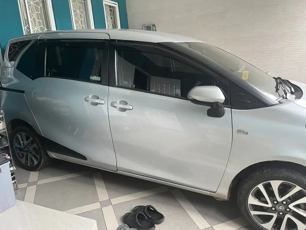 Toyota Sienta 2017 Bensin