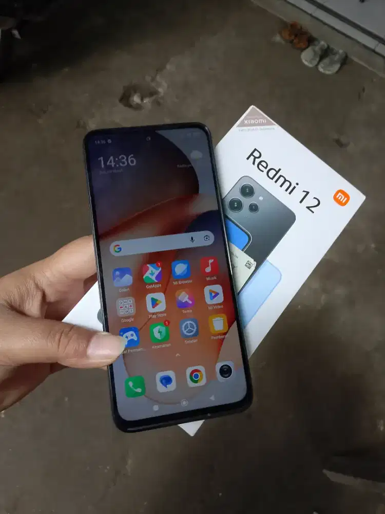 Redmi 12 8/128 komplit