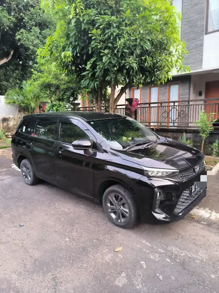 New Xenia R 1.3 AT 2022 Hitam dijual balik DP 120 juta