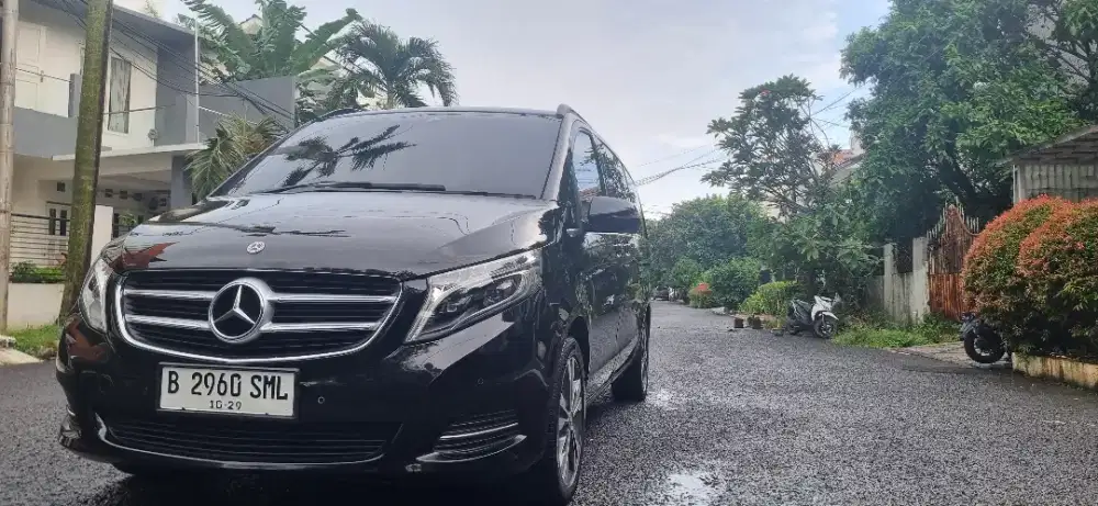 Mercedes benz v220 2018 mulus