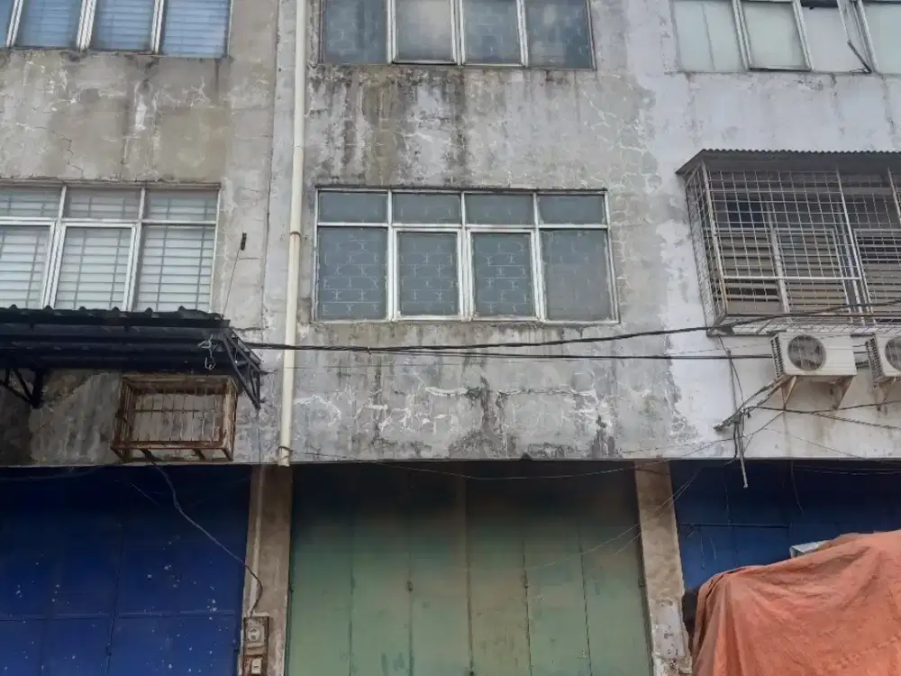 Dijual Ruko 3 Lantai di Pergudangan Waringin Kapuk, Jakarta Utara.