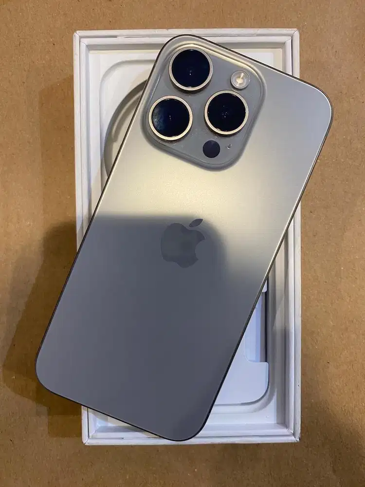 Iphone 15 pro 128gb ibox terima cash dan kredit