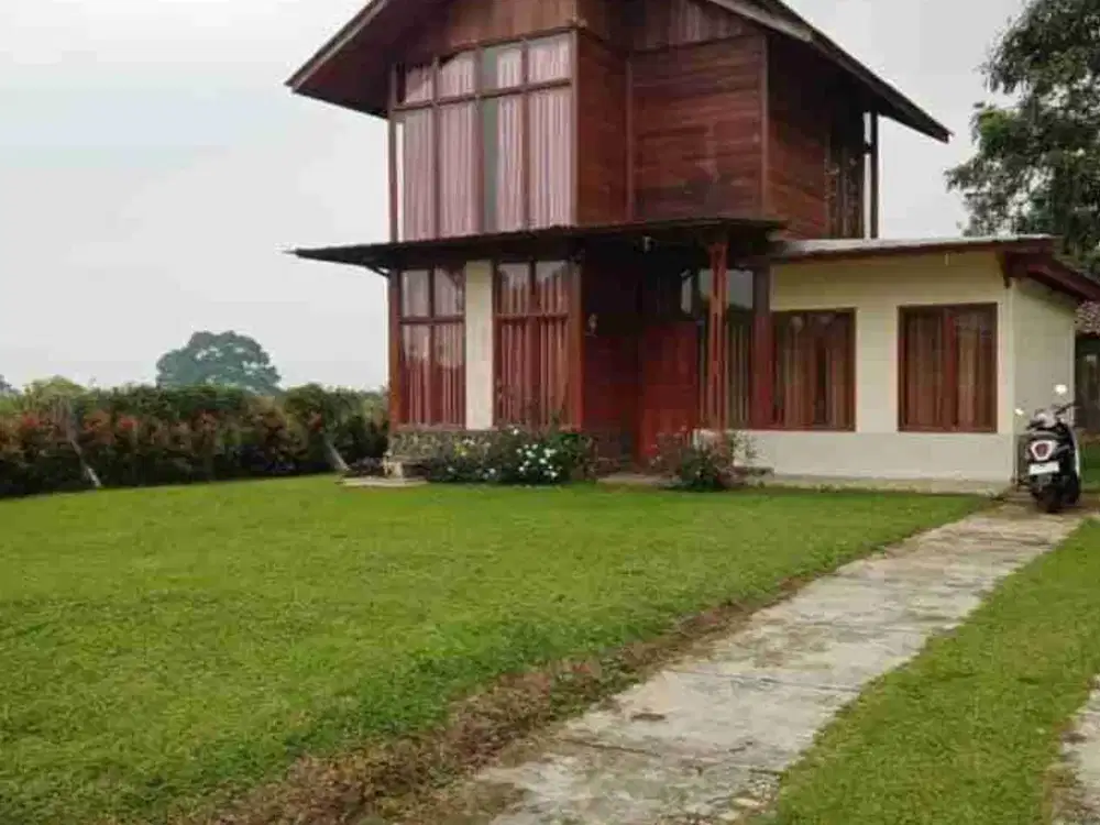 Villa Kayu minimalis