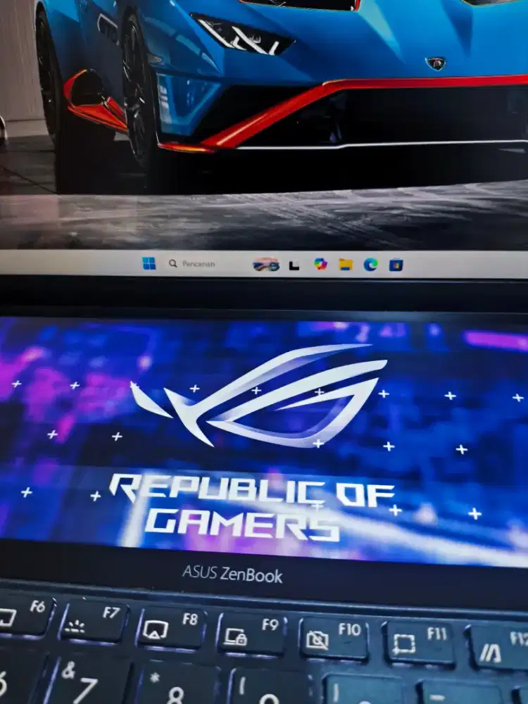 Laptop ASUS ZENBOOK DUO FLY UX481FLY GEN 10 RAM 16GB/SSD 1TB Dual VGA