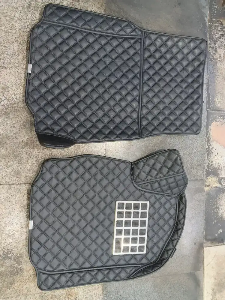 Dijual cepat karpet fluxury bekas mobil Alphard 2015-up