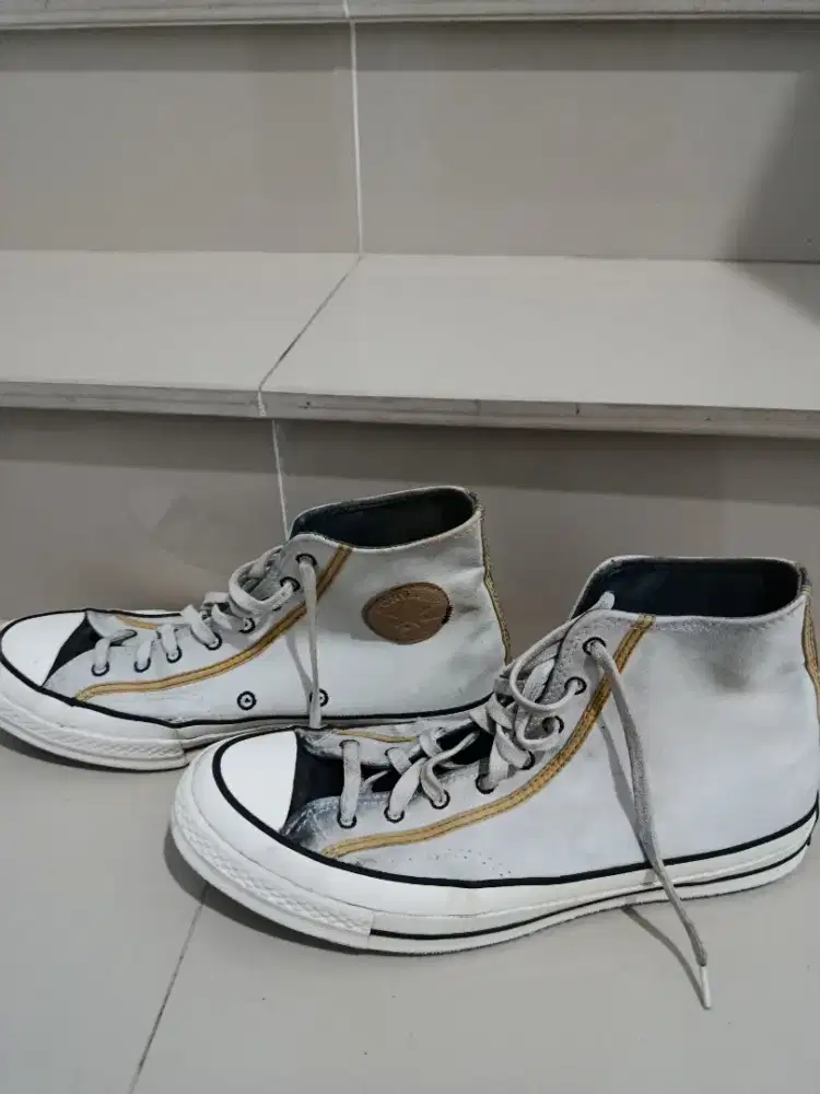 Preloved sepatu converse cowok original sport station size 43