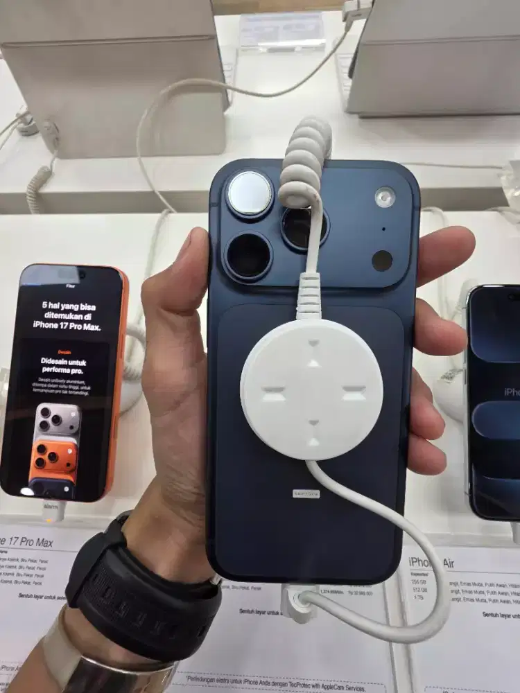 CICILAN 0% IPHONE 17 PRO