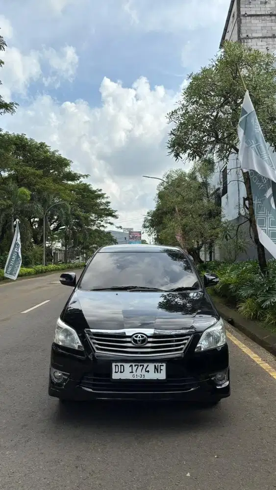 INNOVA G LUXURY 2013 BENSIN ISTIMEWAH