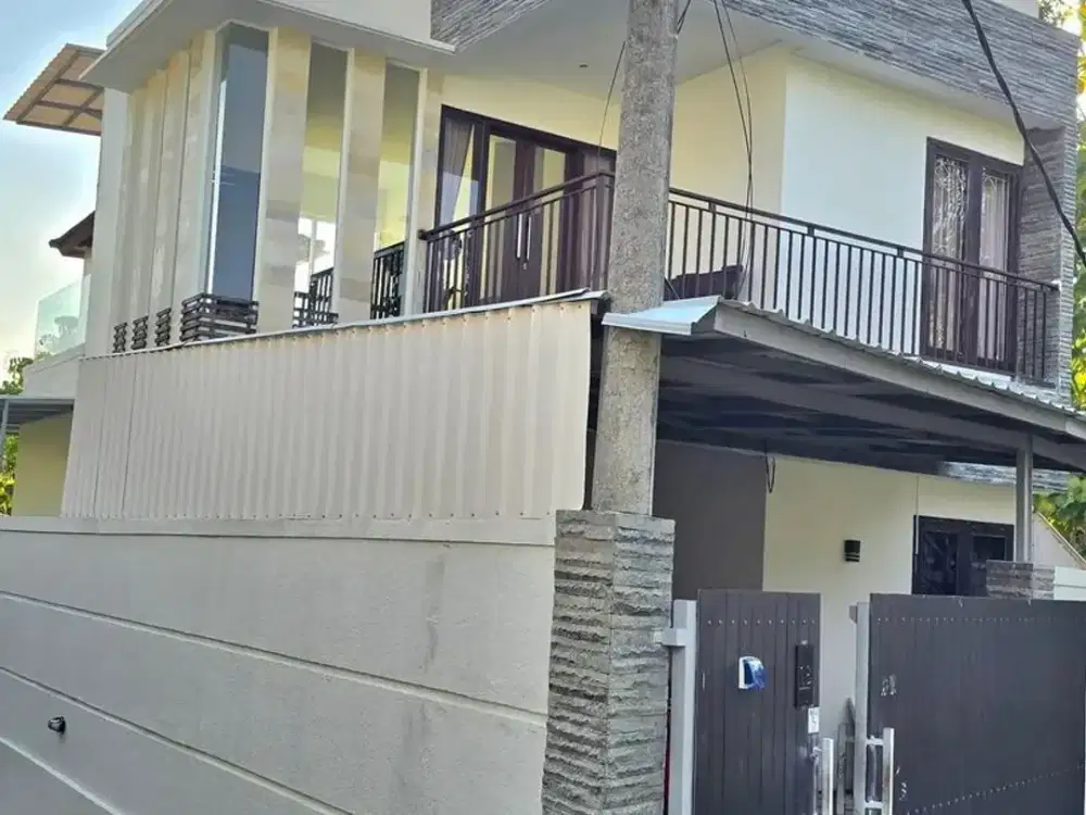 Rumah 2 Lantai Semi Villa Full Furnished Dijual, di Ungasan Area