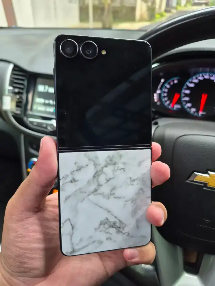 Samsung Z Flip 7 512Gb Jetblack Resmi