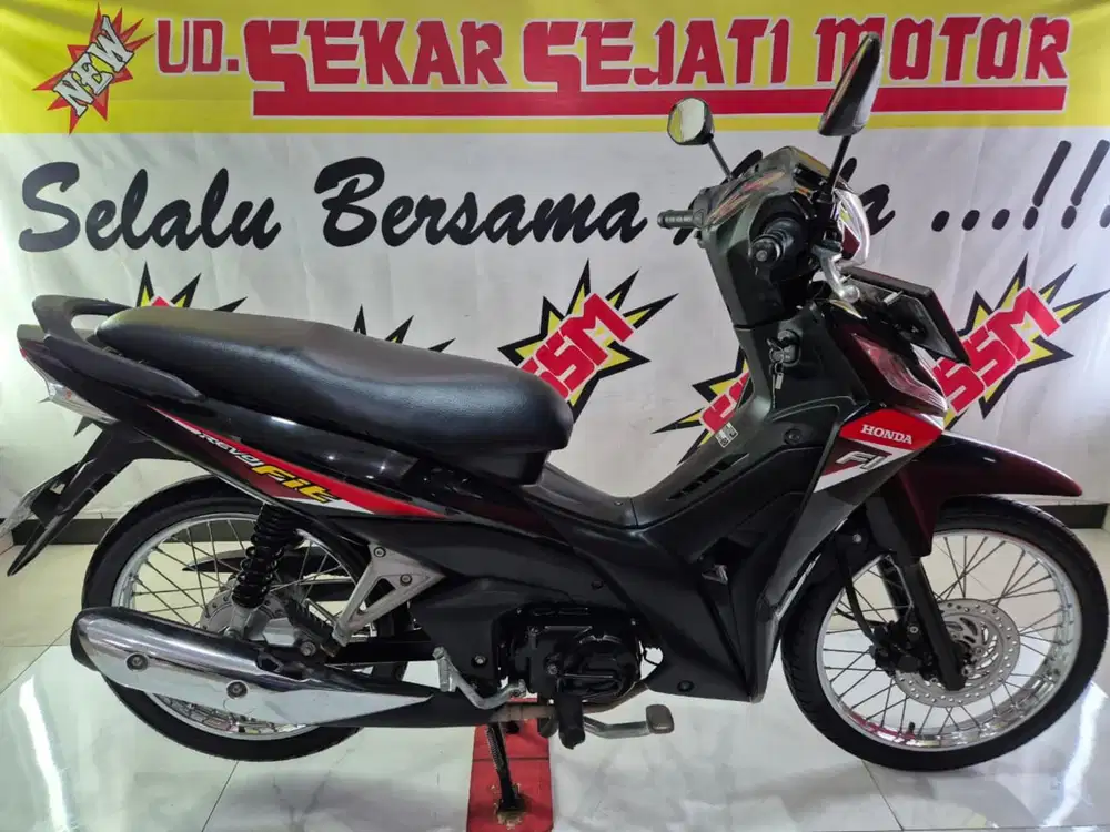 Revo fit fi spoek 2023 istimewa.