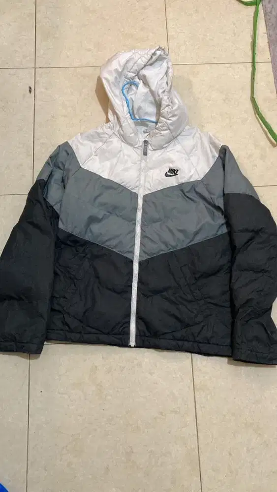 Puffer Jacket Nike ColourBlock