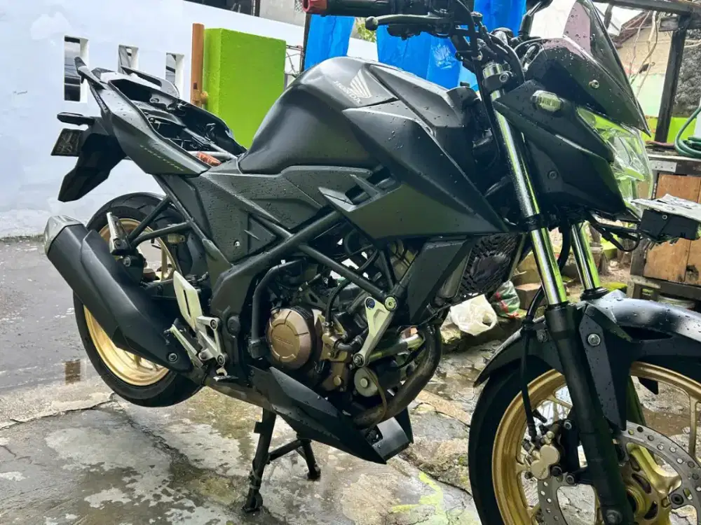 Cb 150 r 2018 lengkap pajak hidup