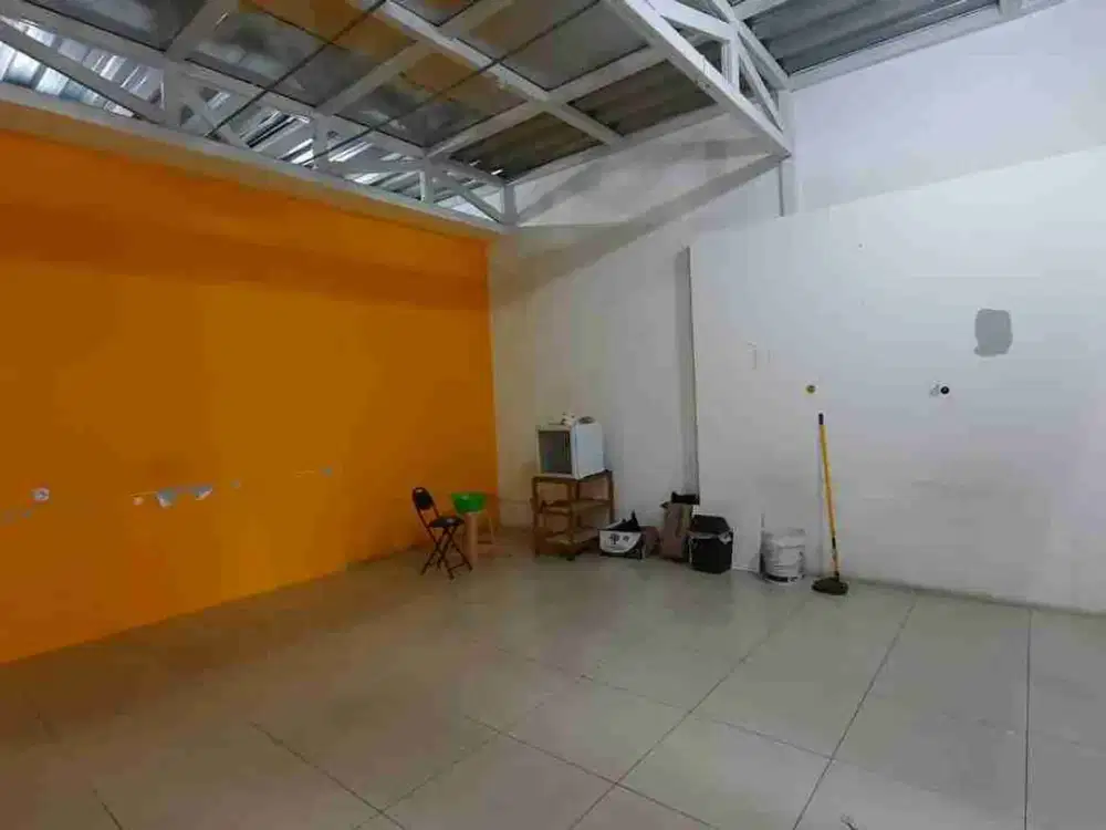 SEWA RUANG USAHA MAINROAD STRATEGIS CIKAWAO