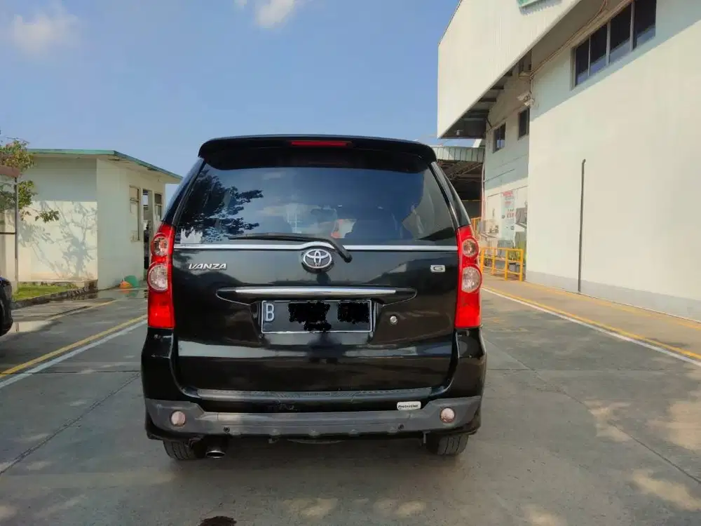 Dijual Toyota Avanza 1.3 G MT