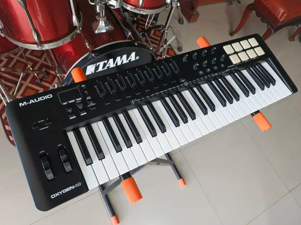 Midi Controller M Audio Oxygen 49 MKV