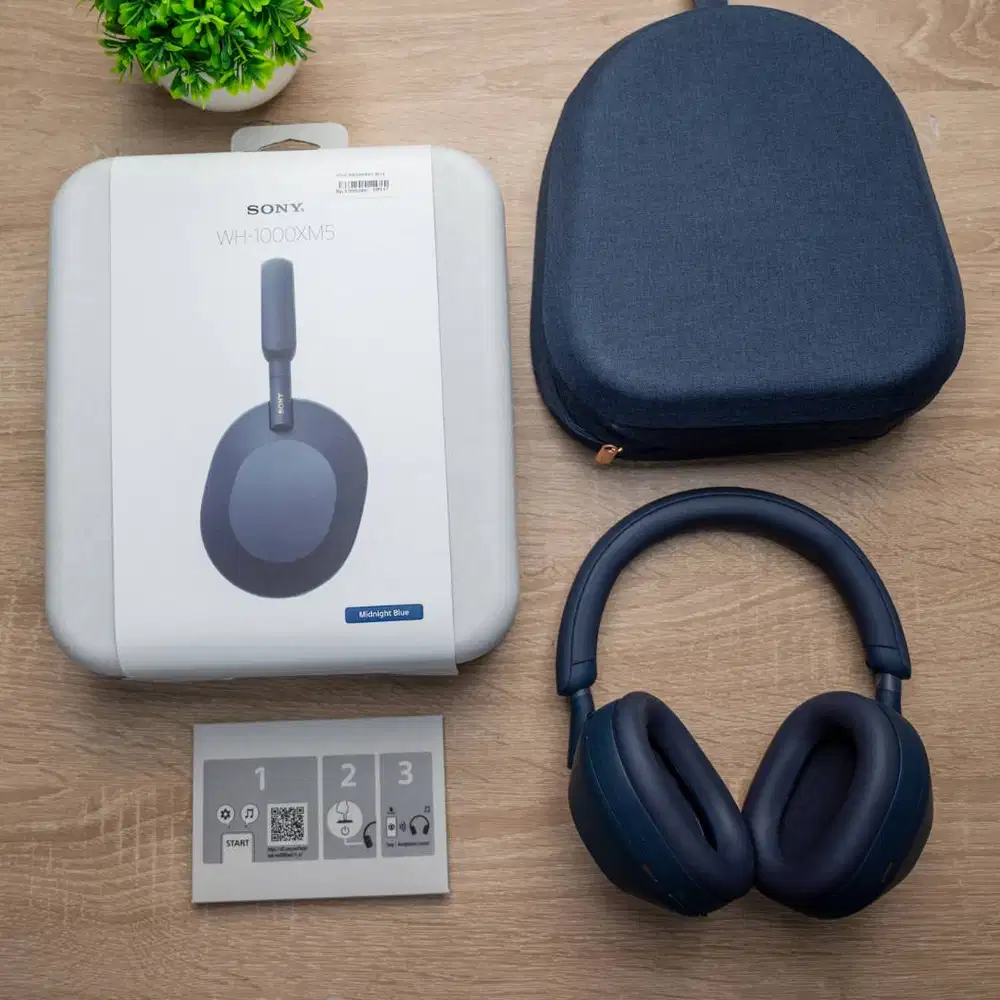 SONY WH-1000XM5 Noise Cancelling Bluetooth Headphone - Midnight Blue