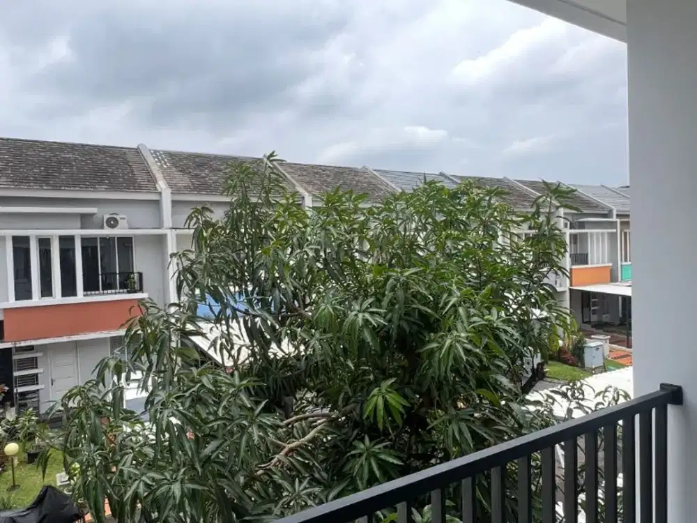 DIJUAL RUMAH SECOND Cluster Topaz Pondok Hijau Golf