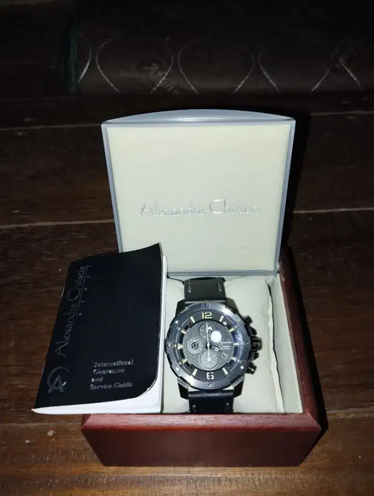 Jam tangan Alexandre christie