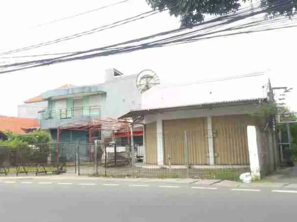 Bangunan Komersial Lahan Tanah 790 m2, Lokasi Ramai Usaha, Di Jalan Raya Bogor, Kramat Jati, Dijual Dibawah NJOP