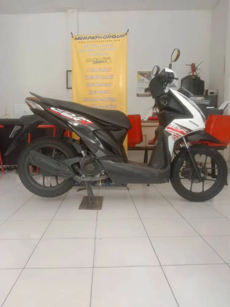 HONDA BEAT TH 2022 KREDIT MOTOR MURAH MERPATI MONJALI