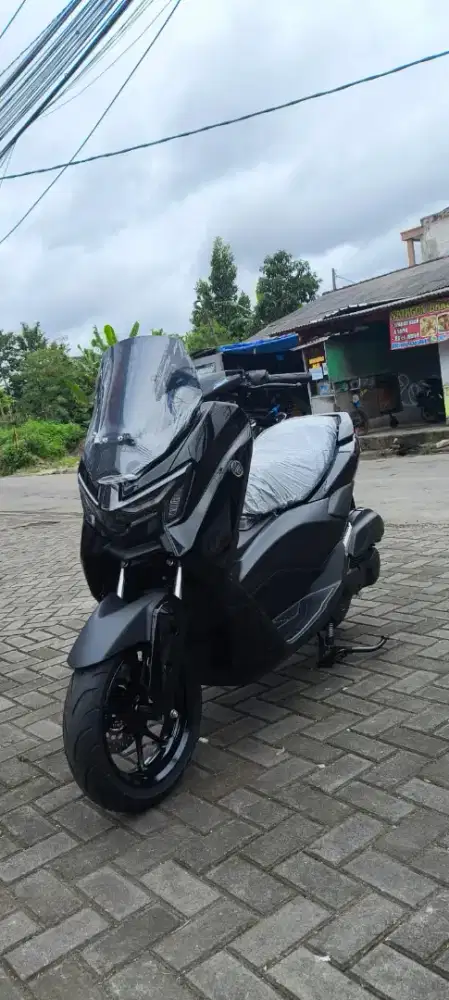 Nmax neo 2026 hitam