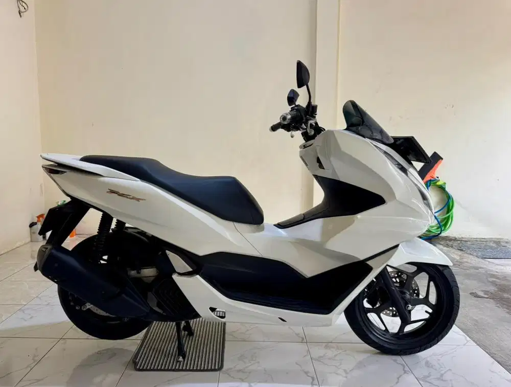 Honda PCX 160 ABS ISS Keyless MULUSSS Pajak Hidup Panjang