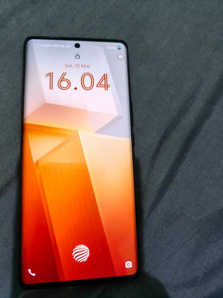 Vivo v27 8/256 layar curved/lengkung