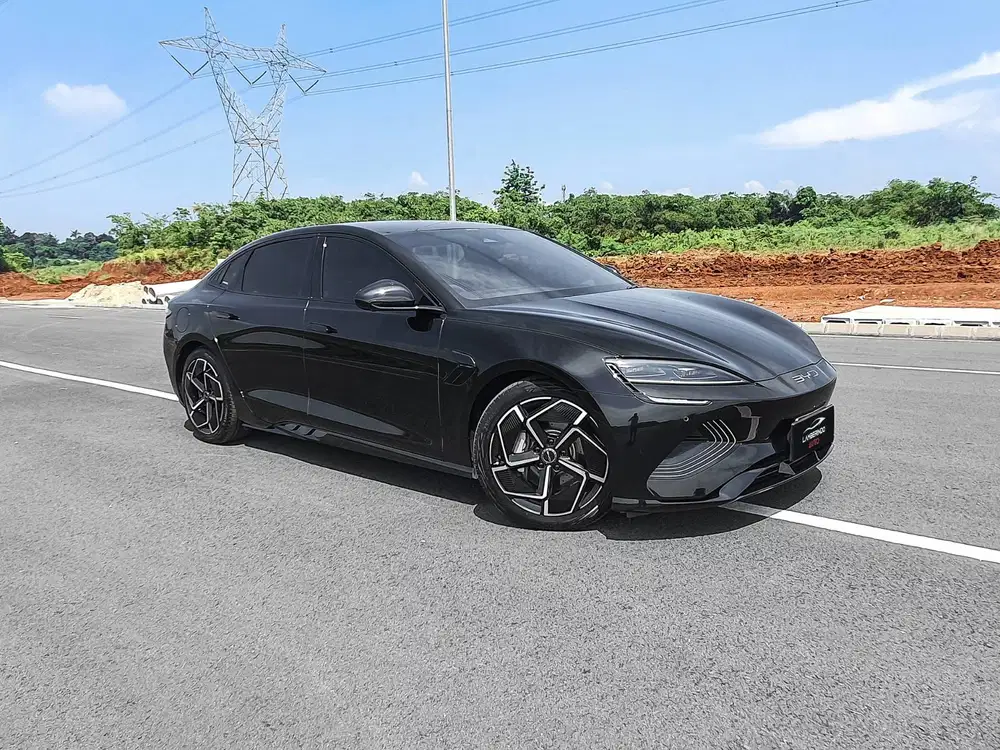 BYD SEAL PREMIUM EV 2025 LISTRIK HITAM 2024 LOW KILOMETER !!