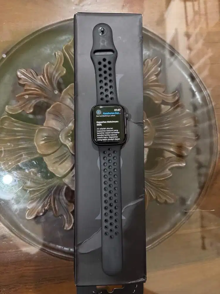 Apple Watch series 5 44MM