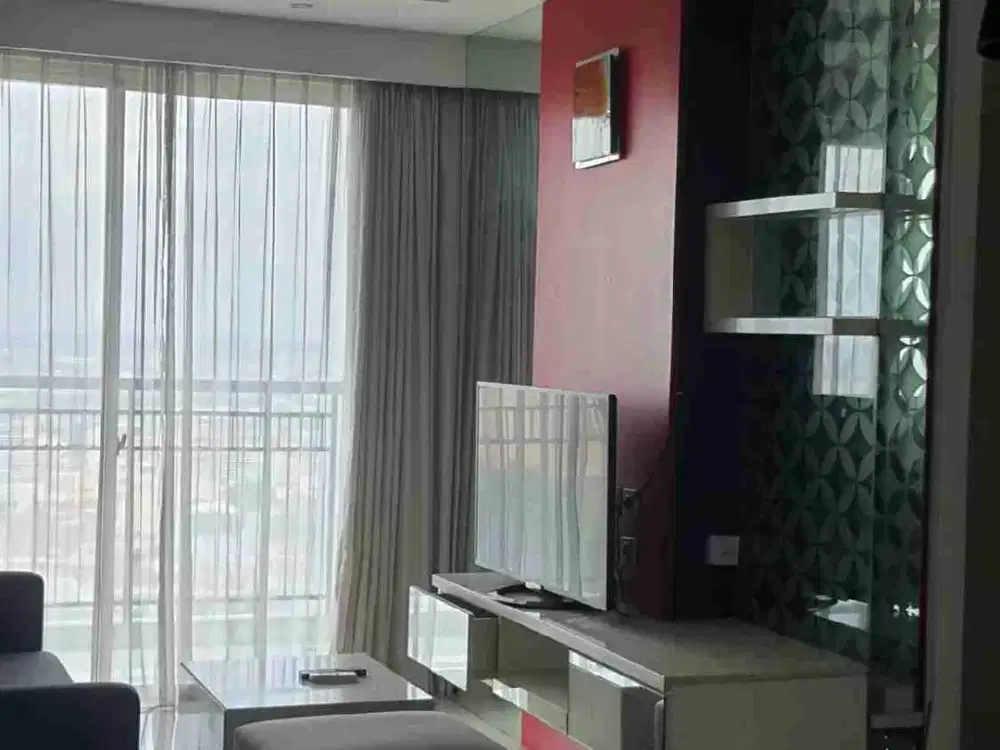 Apartemen Frenchwalk Tower Lyon 2br