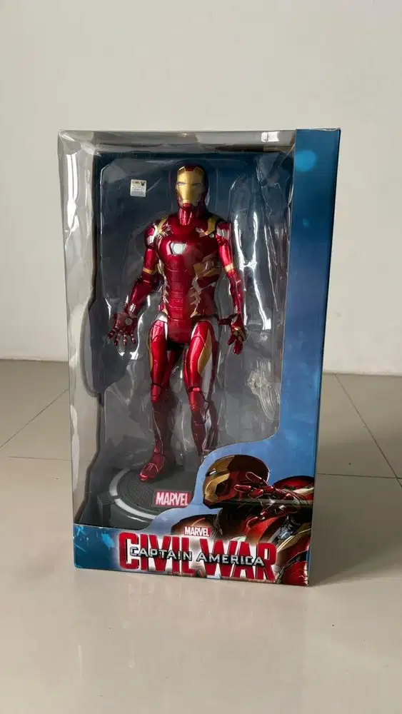 ZD Toys Iron Man size Jumbo