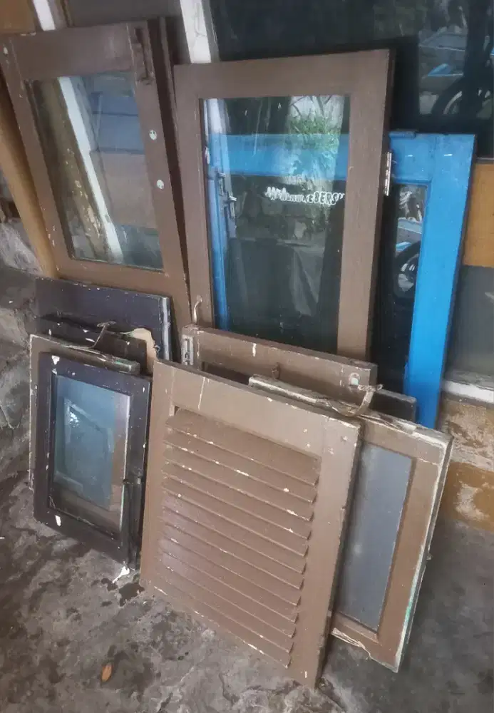 Pintu Jendela Dekorasi ex pabrik usia 96thn