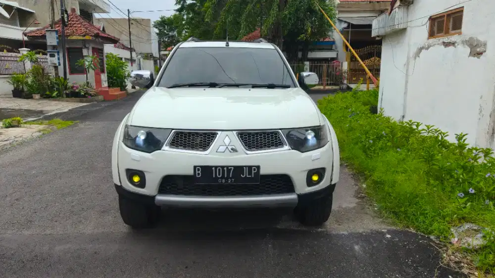 Mitsubishi Pajero Dakkar 2012