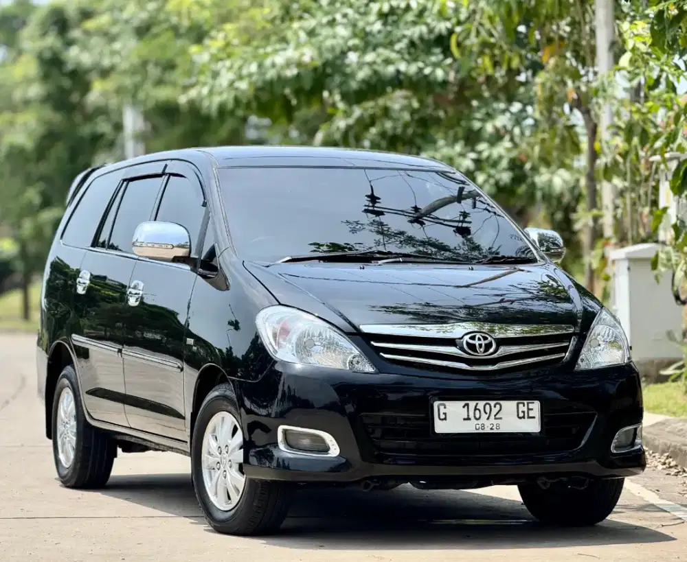 DP 24jt! Innova V Luxury Matic 2009 Bensin Terawat Siap Pakai!!