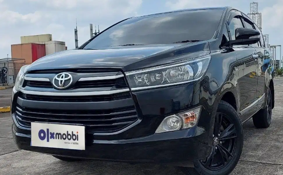 TDP 12JT, Toyota Kijang Innova 2.0 G Bensin-AT Hitam 2017