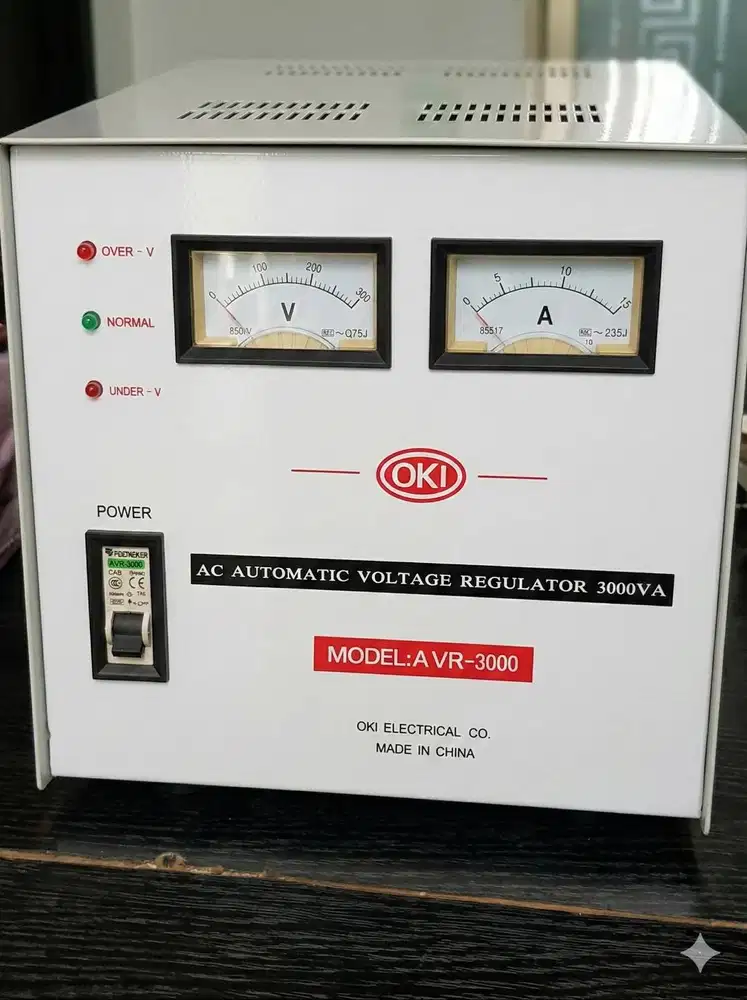 Stabiliser (AVR) OKI 3000 VA. Asli dan bekerja sempurna. Jual Murah