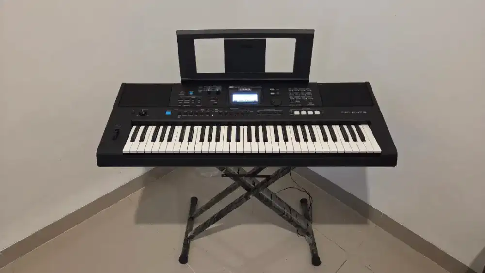 Keyboard piano yamaha e -473