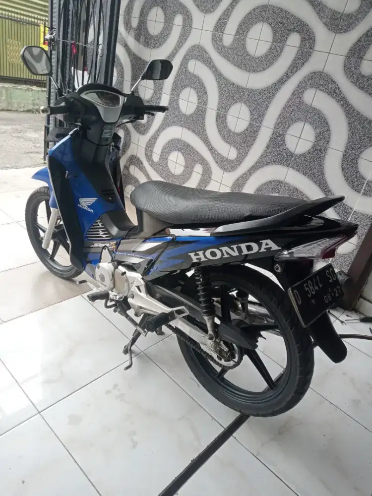 Supra x 125 lengkap isi