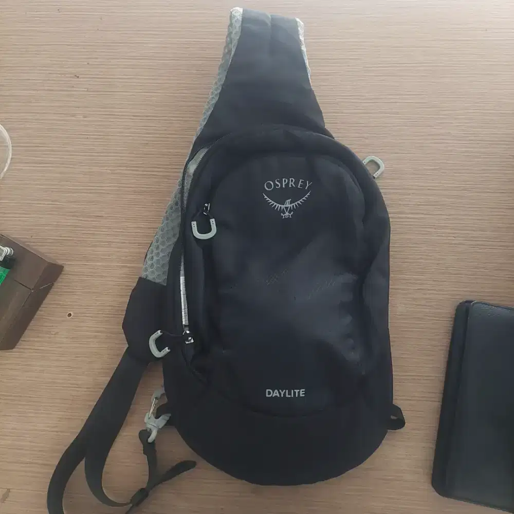 Tas Osprey daylite sling bag
