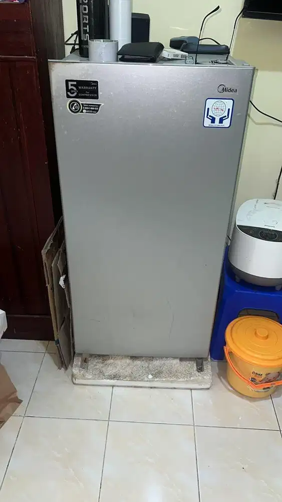 Kulkas Midea 1 pintu