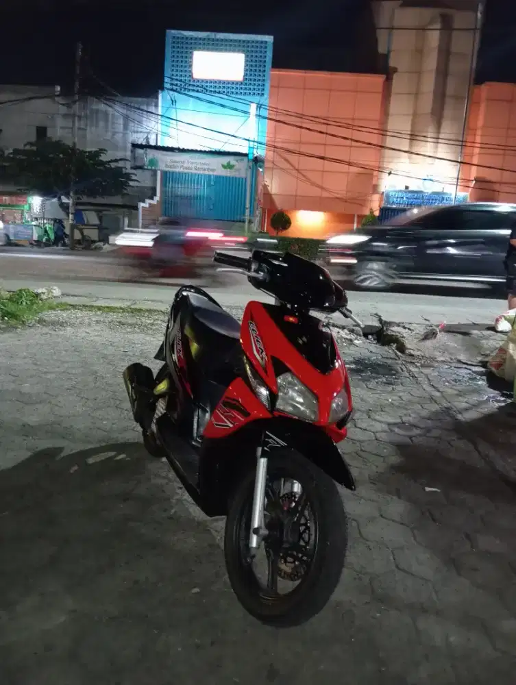 VARIO 110 KARBU