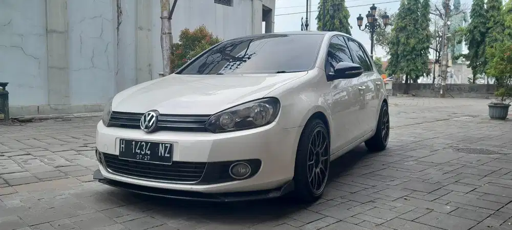 TERMURAH!! VW GOLF 1.4 TSI 2011 MK6 ORISINIL, LOW KM, ISTIMEWA!