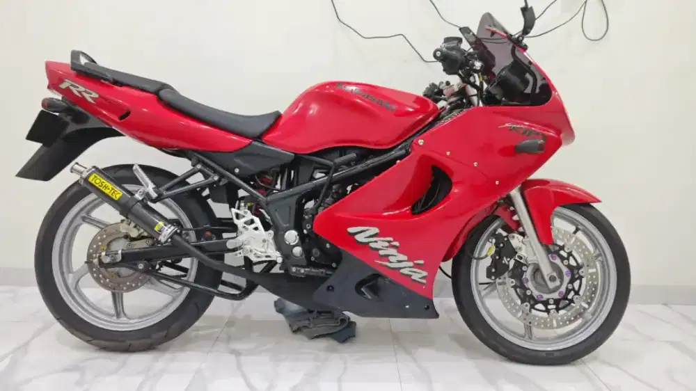 Ninja RR 2011 merah